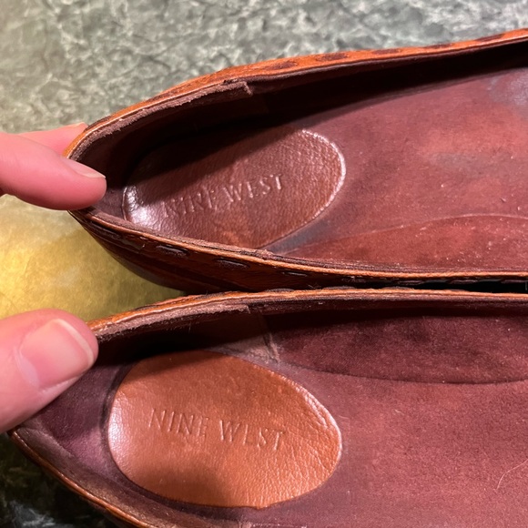 Nine West Brown Leather Loafers size 7.5 - Picture 3 of 4